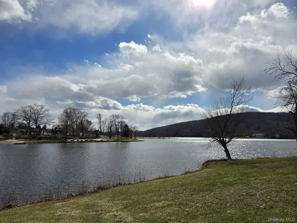 $362,000 | 14 Lowell Road, Carmel, NY 10512