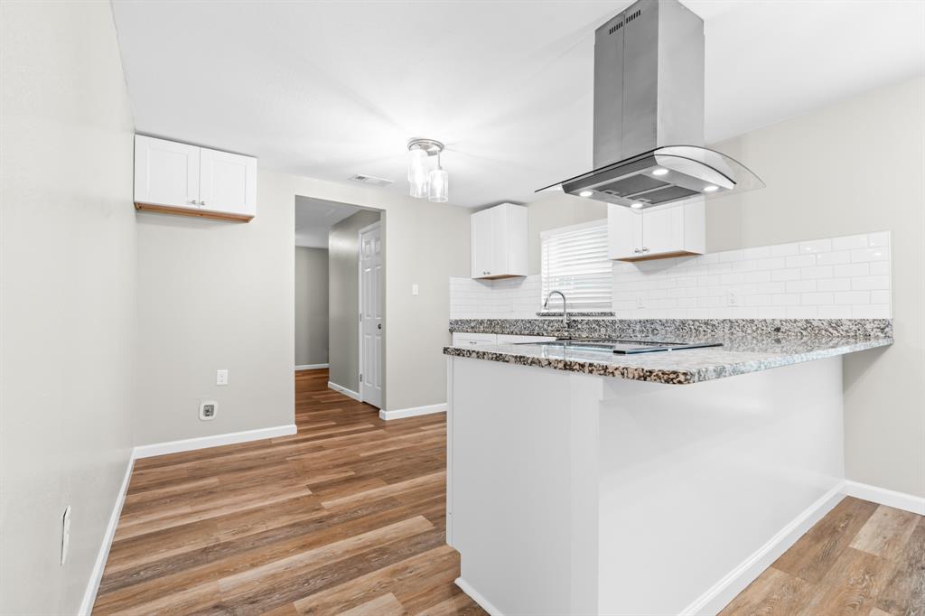 1210 Southey Street Waco, TX 76704 - Photo 6 of 29 a view of a kitchen with a sink