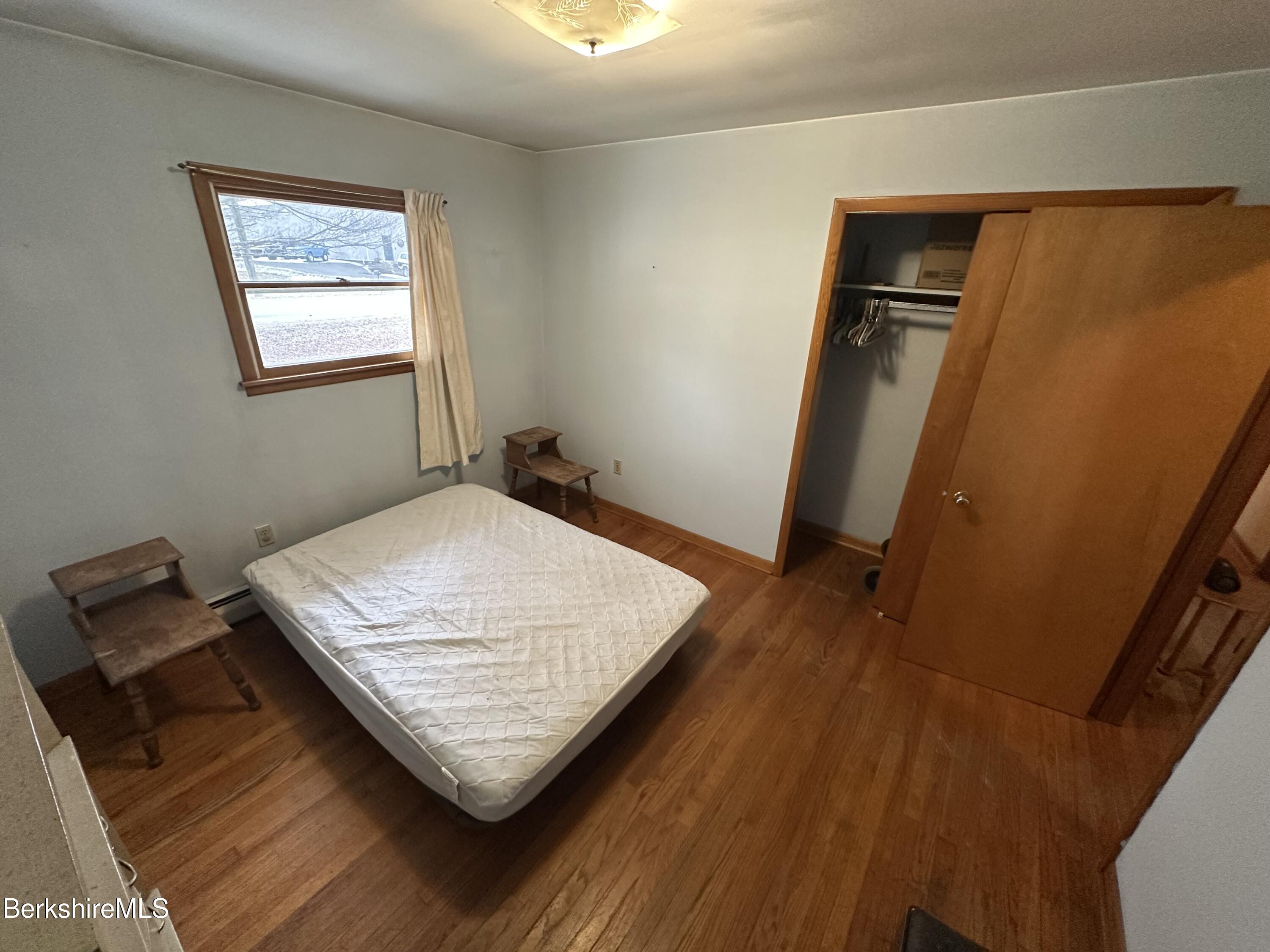 4283 Ccrt 9 Extension New Lebanon, NY 12125 - Photo 36 of 39 Gary bedroom 3