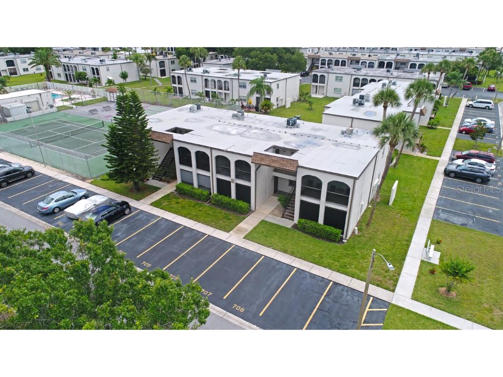 7701 Starkey Road, Unit 706 Seminole, FL 33777 - Photo 1 of 1