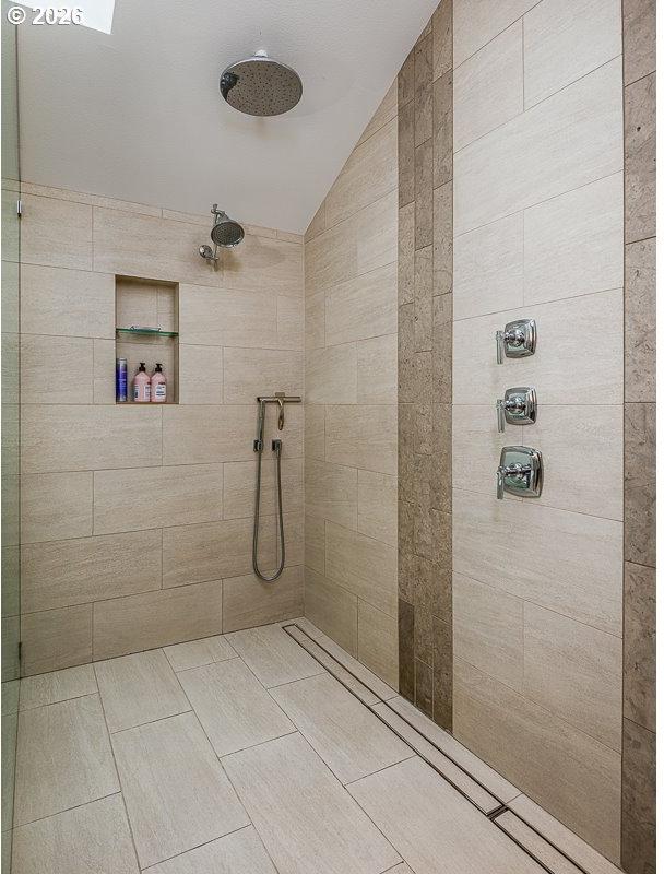 7785 Southwest Westgate Way Portland, OR 97225 - Photo 28 of 48 Bathroom, Attached