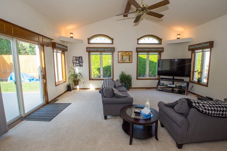 12679 Pleasant Grove Road Syracuse, IN 46567 - Photo 16 of 27 Gallery Image 16