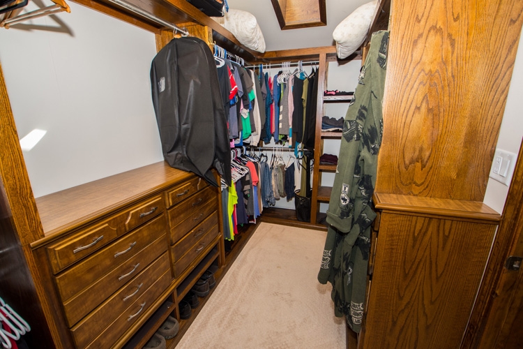 12679 Pleasant Grove Road Syracuse, IN 46567 - Photo 7 of 27 Gallery Image 7