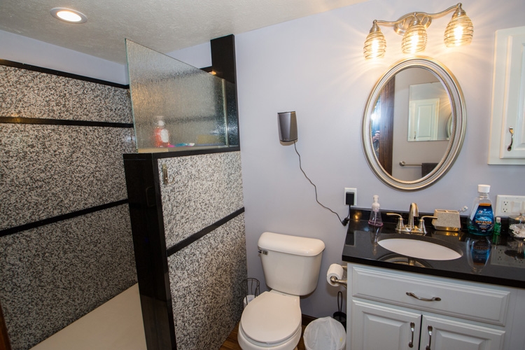12679 Pleasant Grove Road Syracuse, IN 46567 - Photo 9 of 27 Gallery Image 9