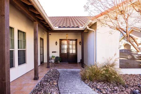 $570,000 | 3801-12 Club House Road, Kerrville, TX 78028
