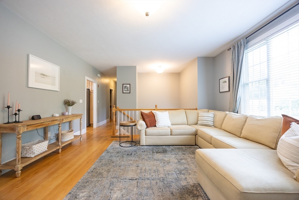 12 Windsor Drive Ashland, MA 01721 - Photo 14 of 37