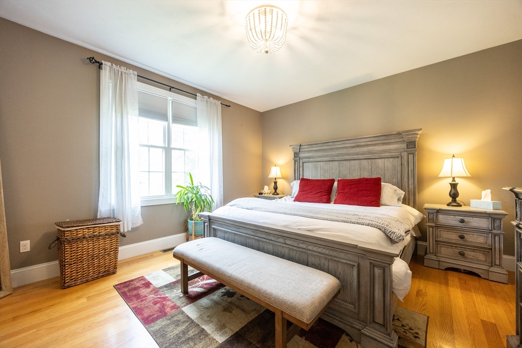 12 Windsor Drive Ashland, MA 01721 - Photo 16 of 37