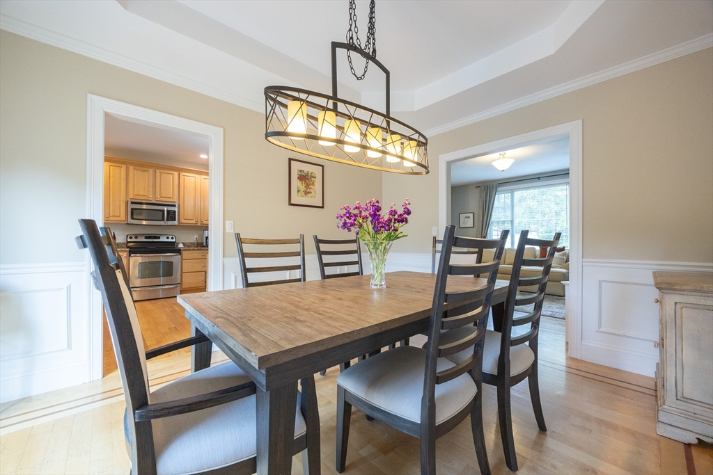 12 Windsor Drive Ashland, MA 01721 - Photo 9 of 37