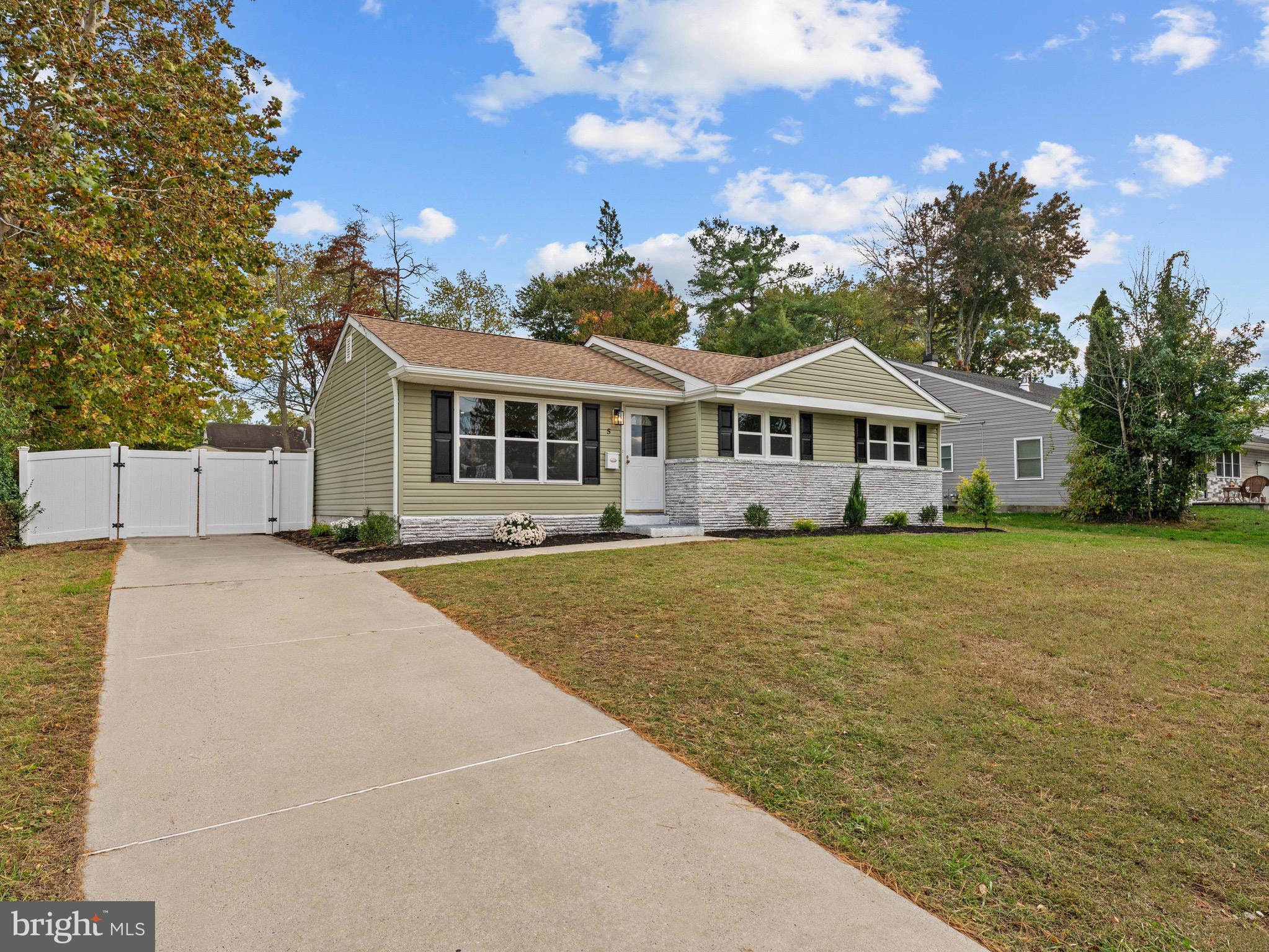 5 Willingboro Road Sewell, NJ 08080 - Photo 2 of 37