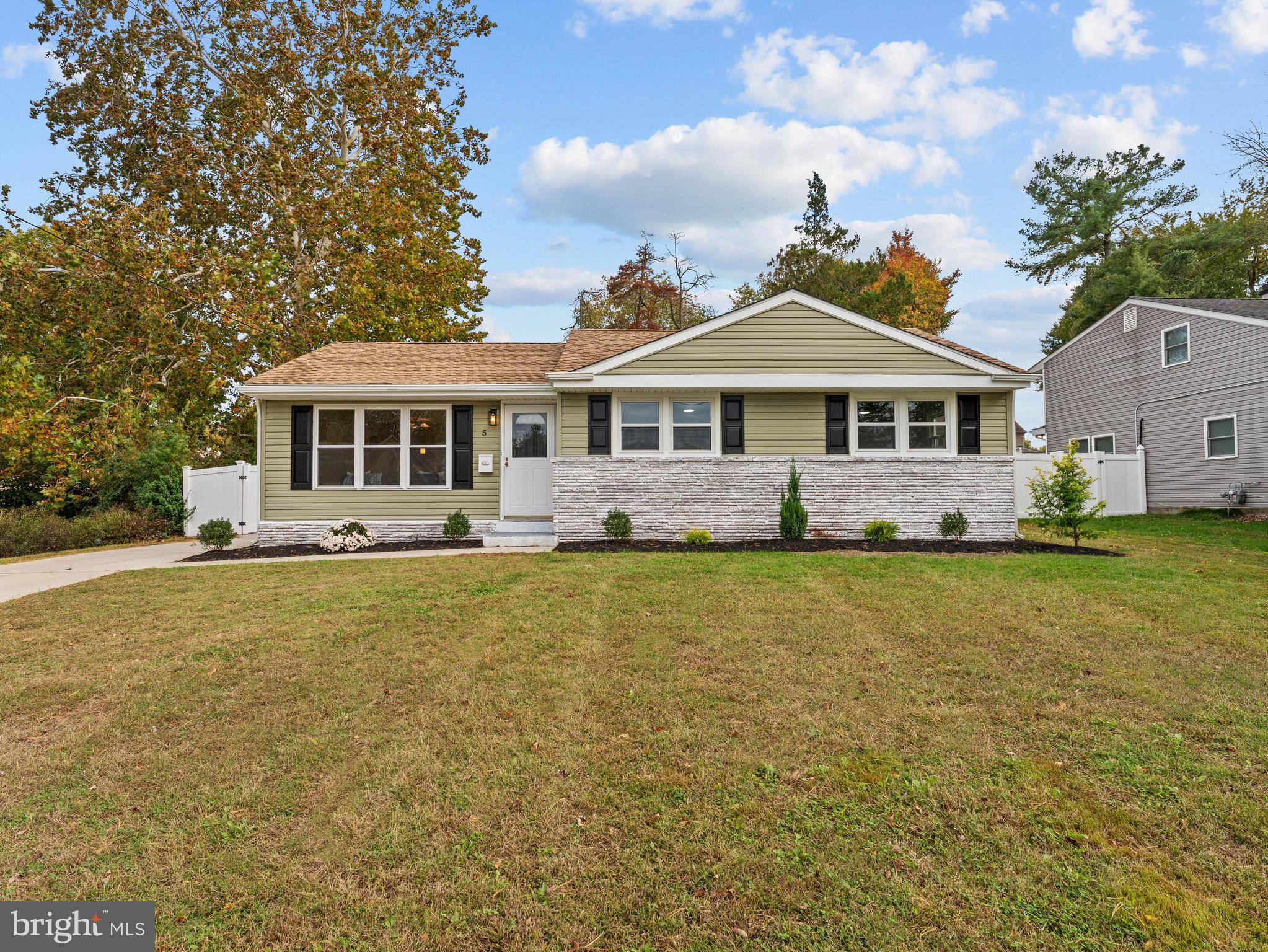 5 Willingboro Road Sewell, NJ 08080 - Photo 3 of 37