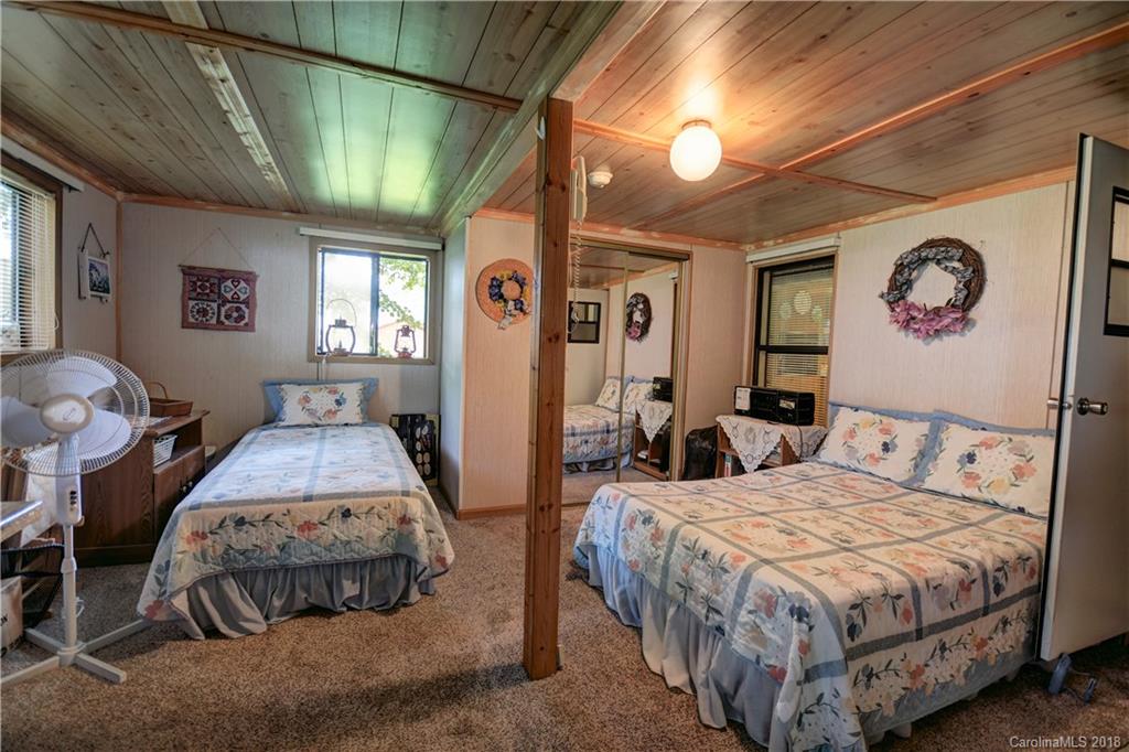 35 Foothills Road, Unit 35 Maggie Valley, NC 28751 - Photo 14 of 15 Gallery Image 14