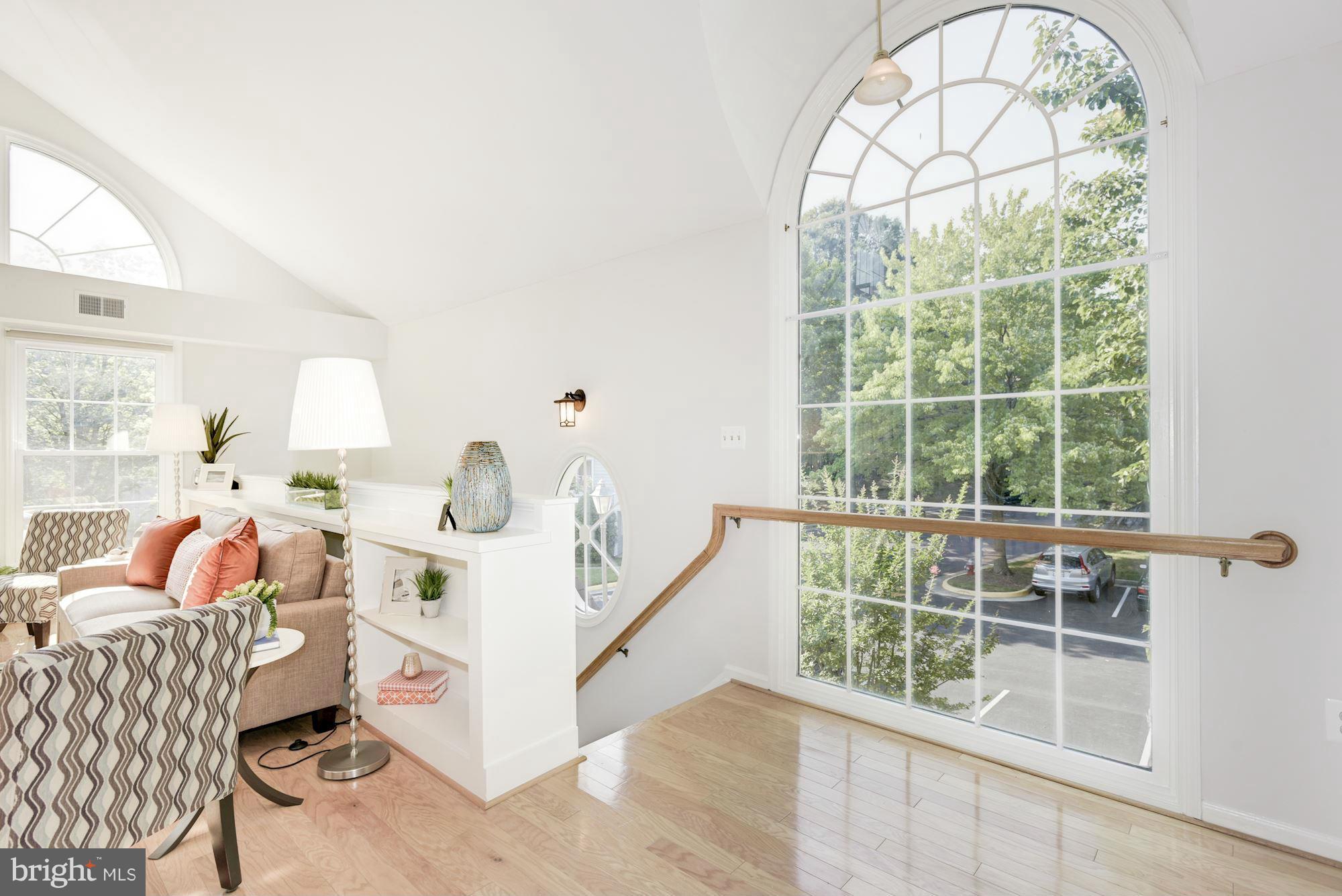 1513 Church Hill Place Reston, VA 20194 - Photo 3 of 29 Living Room