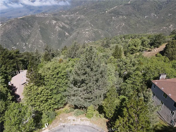 $55,000 | 30029 Enchanted Way, Running Springs, CA 92382