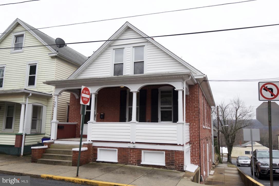 540 Brunswick Street, Unit B Brunswick, MD 21716 - Photo 1 of 9 Front