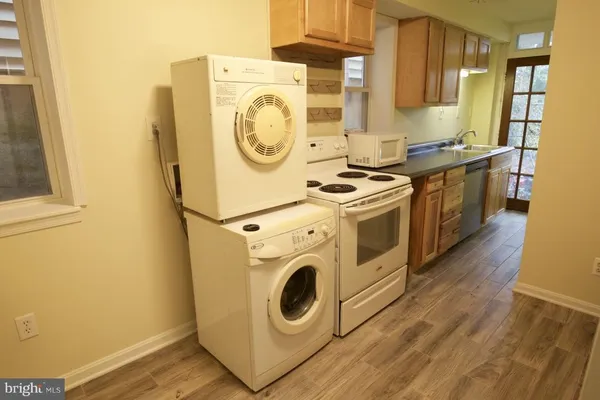 $1,200 | 540 Brunswick Street, Unit B, Brunswick, MD 21716
