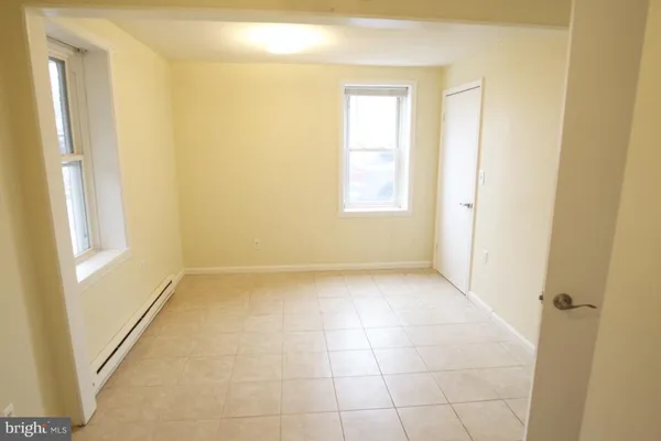 $1,200 | 540 Brunswick Street, Unit B, Brunswick, MD 21716