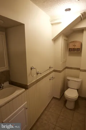 $1,200 | 540 Brunswick Street, Unit B, Brunswick, MD 21716