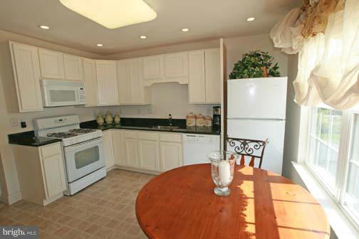 605 Country Club Road Rehoboth Beach, DE 19971 - Photo 9 of 22 Kitchen