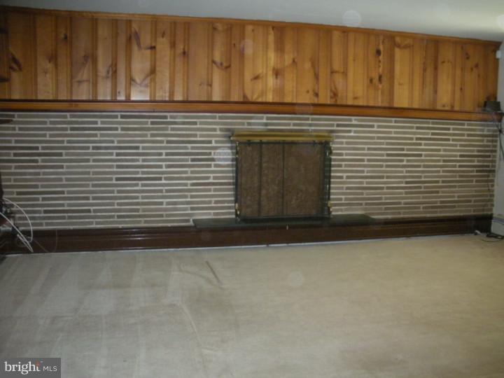 415 Wyndon Road Ambler, PA 19002 - Photo 13 of 21 Family Room