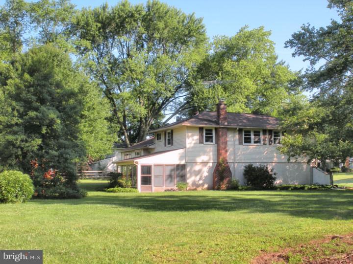 Exterior Side