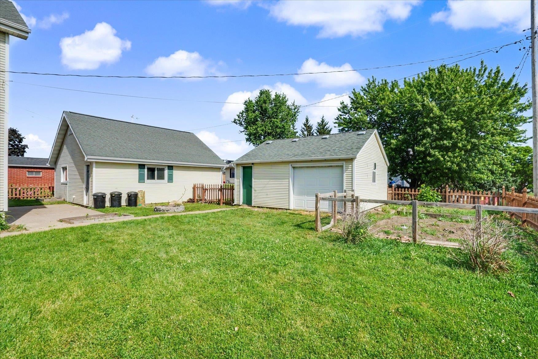 749 Edith Street Dubuque, IA 52001 - Photo 20 of 37 Gallery Image 20