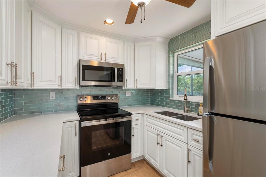 721 Pompano Terrace Punta Gorda, FL 33950 - Photo 14 of 87