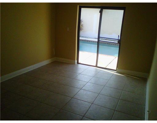 21695 San Simeon Circle, Unit 17 Boca Raton, FL 33433 - Photo 9 of 12 Additional Photo