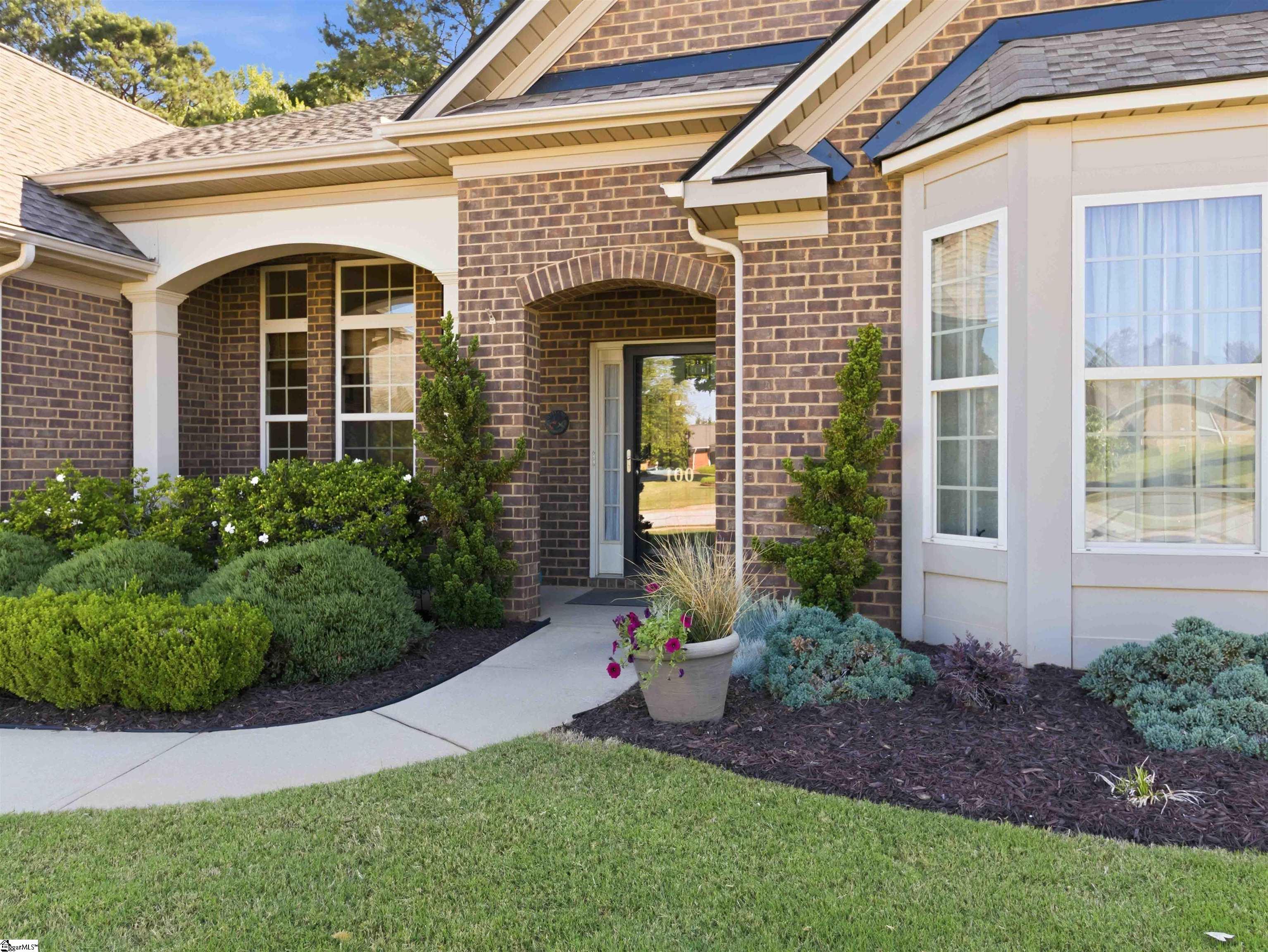 100 Macintyre Street Simpsonville, SC 29680 - Photo 3 of 32