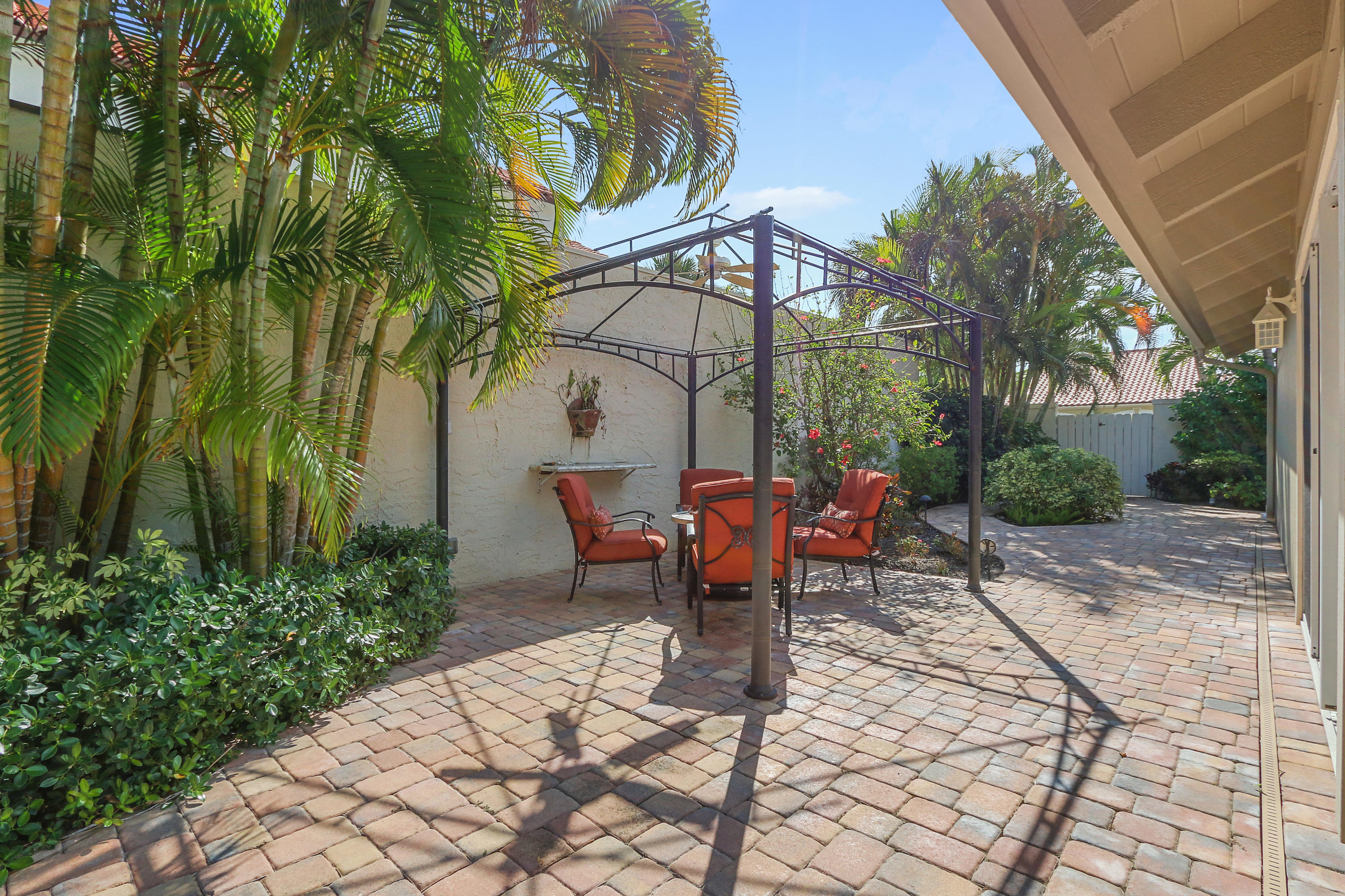 116 Bonefish Circle Jupiter, FL 33477 - Photo 16 of 20 116 Bonefish Cir Unit 104-print-020-11-P