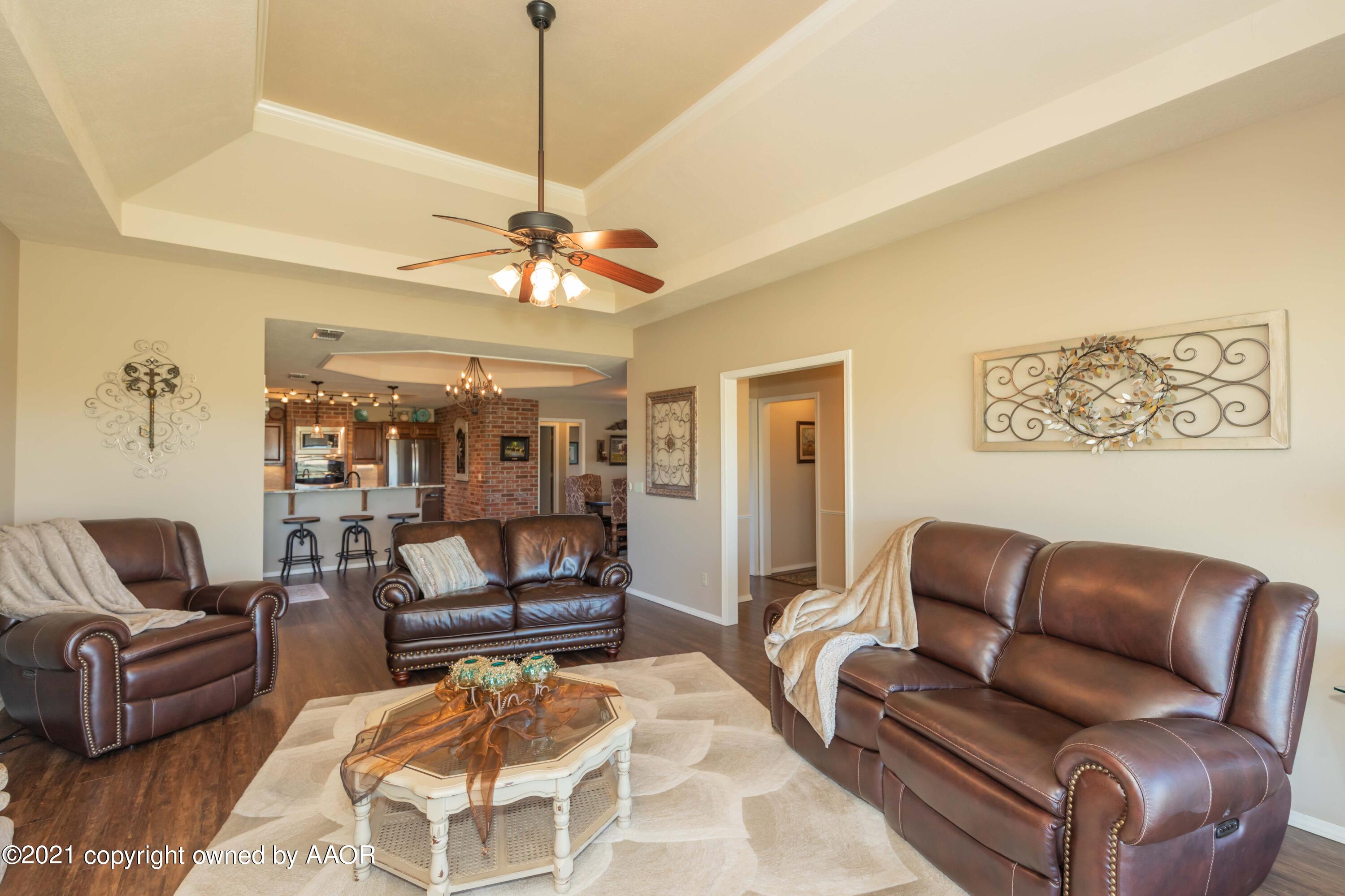 4 Stonebridge Gate Road Amarillo, TX 79124 - Photo 12 of 53 LIVING ROOM VIEW 3
