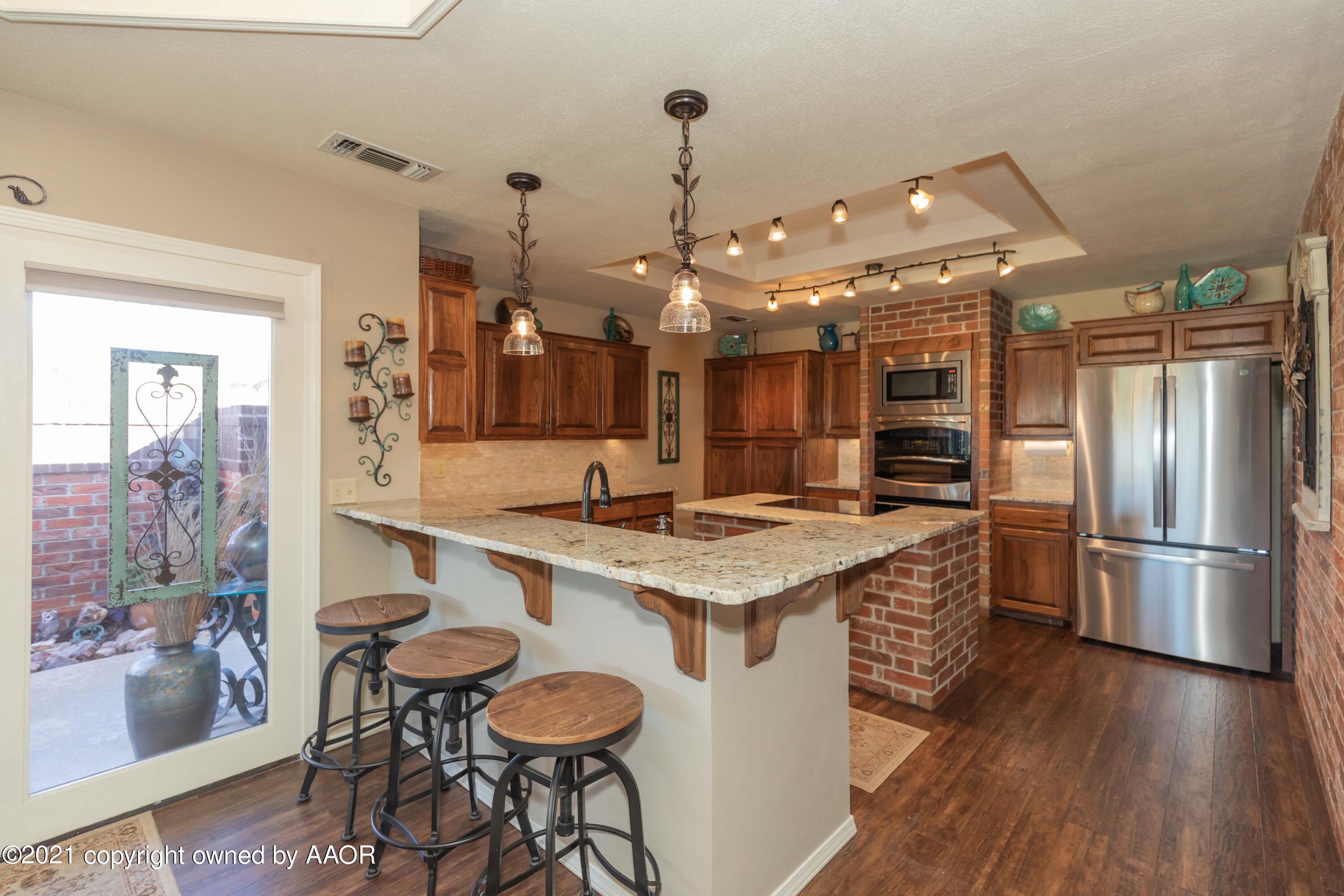 4 Stonebridge Gate Road Amarillo, TX 79124 - Photo 15 of 53 KITCHEN VIEW 1