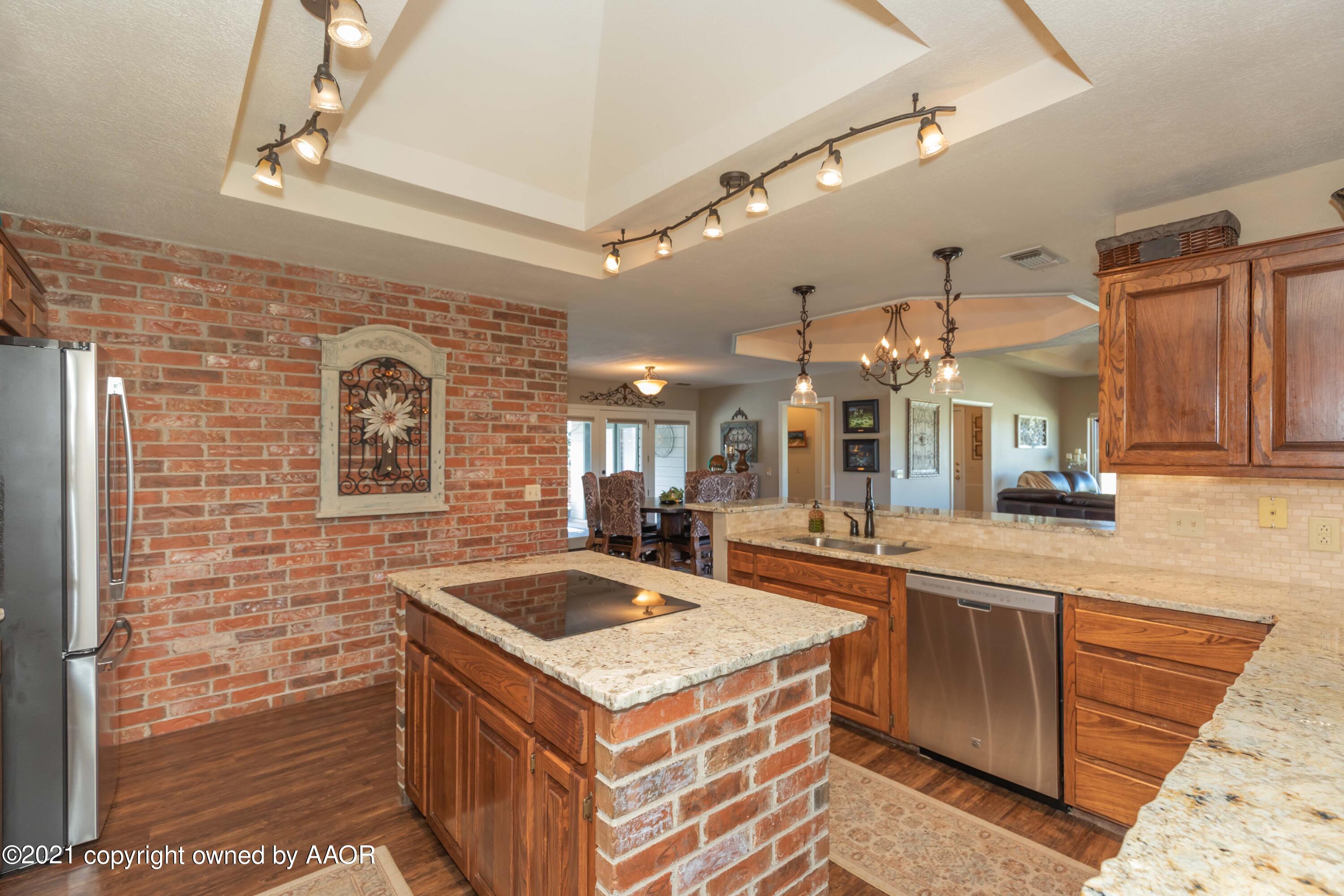 4 Stonebridge Gate Road Amarillo, TX 79124 - Photo 18 of 53 KITCHEN VIEW 4