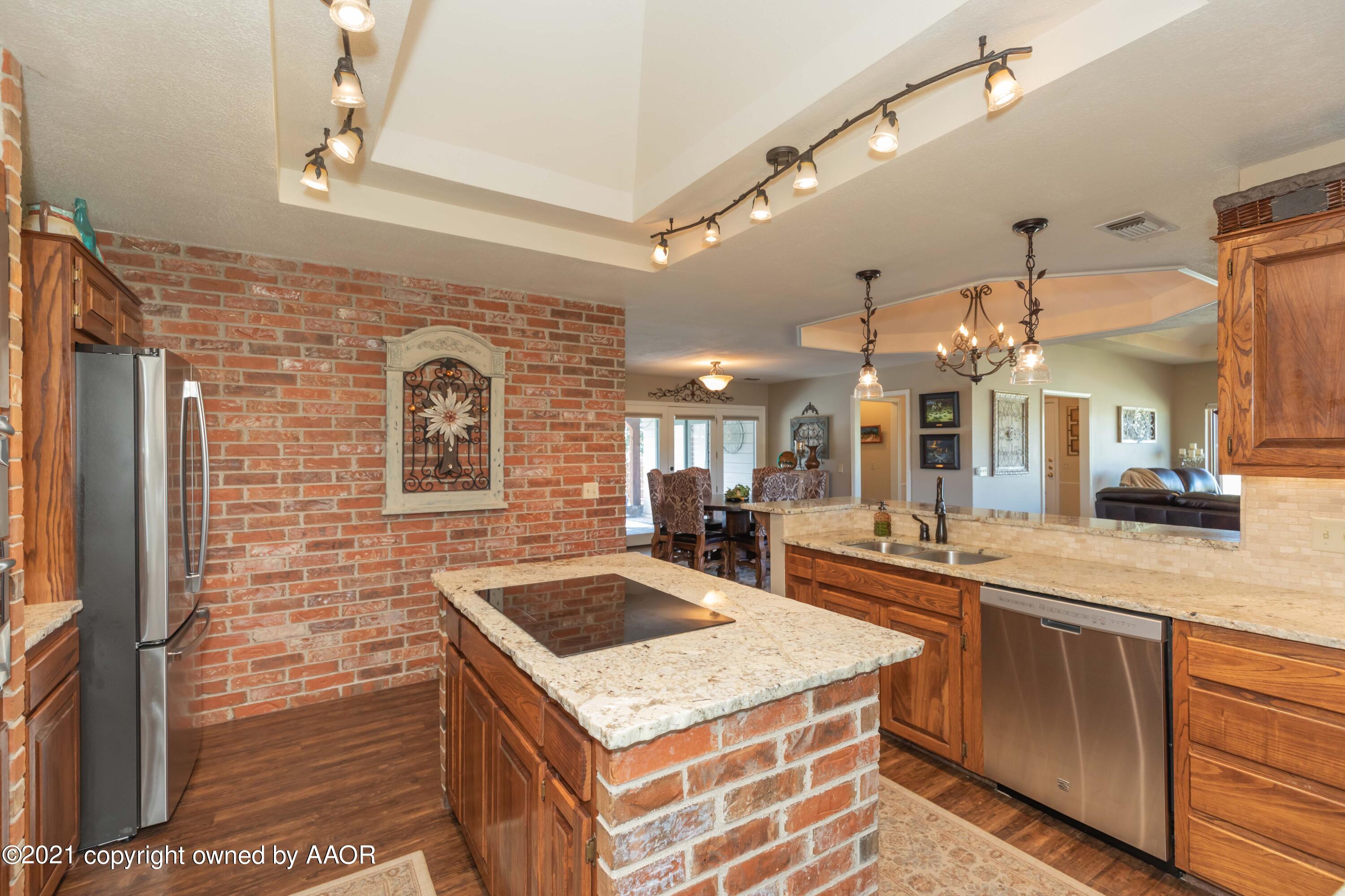 4 Stonebridge Gate Road Amarillo, TX 79124 - Photo 19 of 53 KITCHEN VIEW 5