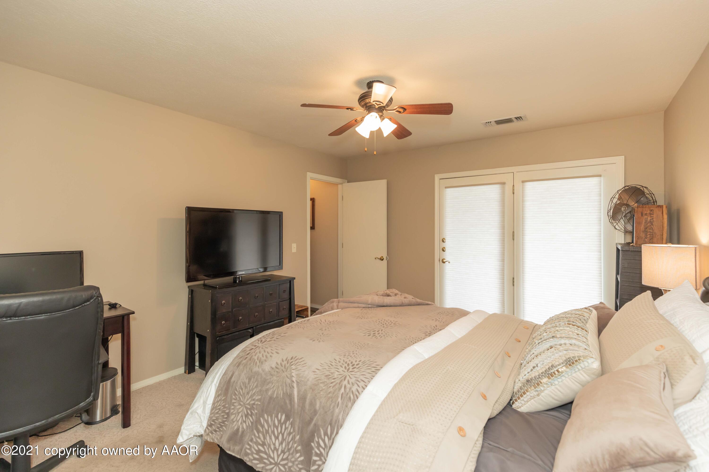 4 Stonebridge Gate Road Amarillo, TX 79124 - Photo 39 of 53 BEDROOM 2 VIEW 3