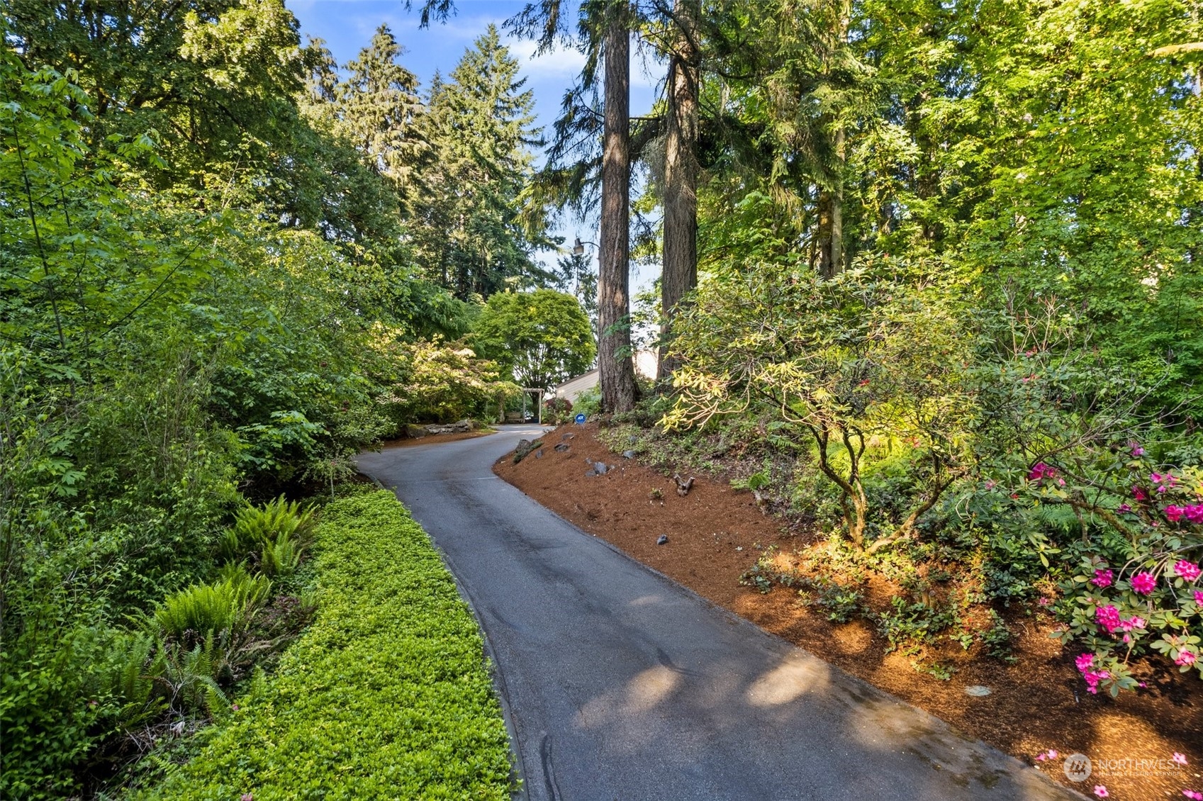 4730 Cooper Point Road Northwest Olympia, WA 98502 - Photo 38 of 40 Gallery Image 38