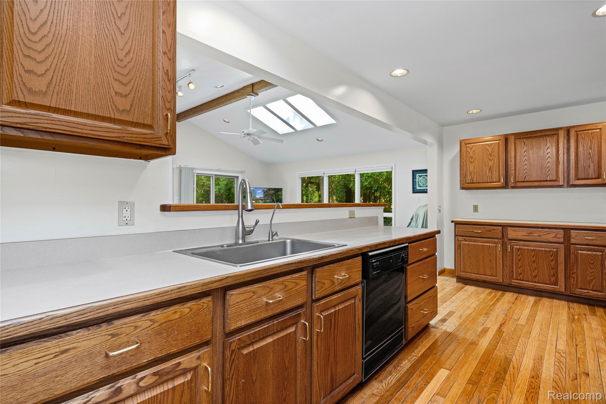 760 Waterbury Road Highland, MI 48356 - Photo 19 of 62 760 Waterbury - OnDemand Pix Photography (13).jpg