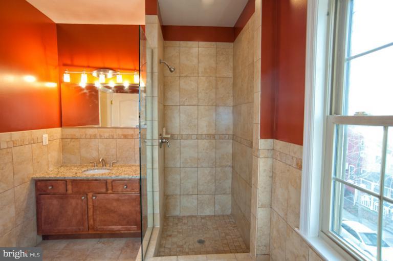 1630 Rosedale Street Northeast, Unit 3 Washington, DC 20002 - Photo 15 of 17 Bath (Master)