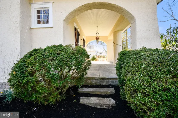 $350,000 | 301 West Market Street, Snow Hill, MD 21863