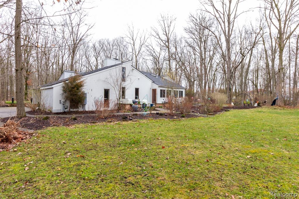 7395 Warren Road Ann Arbor, MI 48105 - Photo 46 of 61