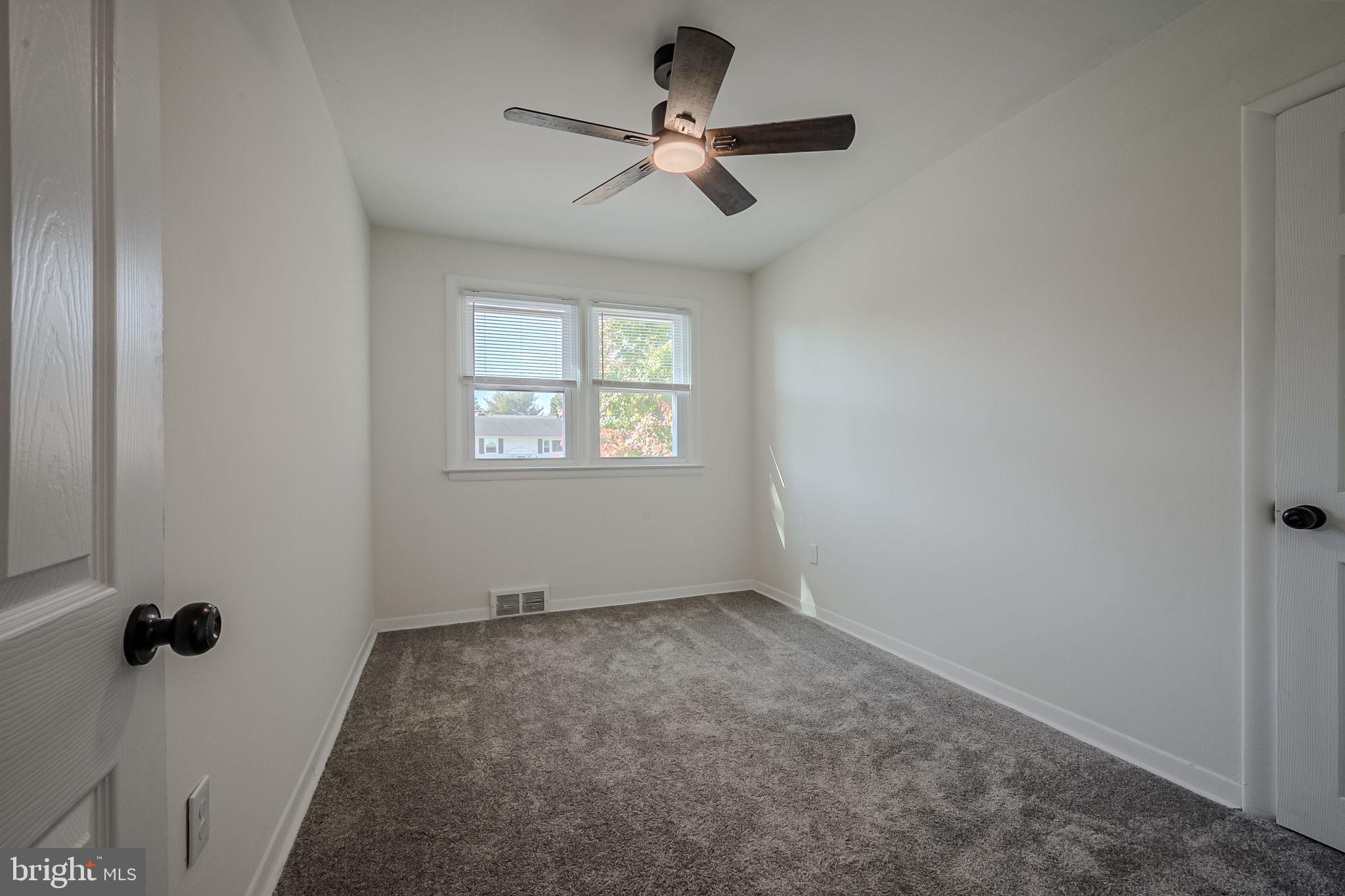 109 Patterson Road Aston, PA 19014 - Photo 26 of 32 2nd Bedroom