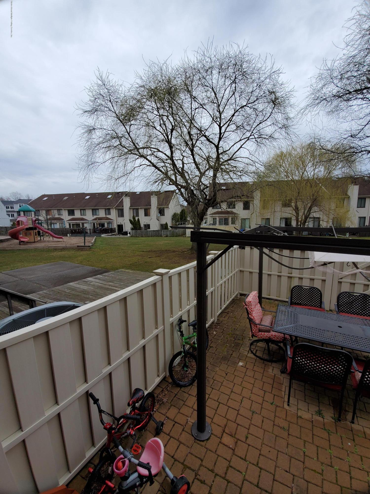 261 Signs Road, Unit H Staten Island, NY 10314 - Photo 25 of 25 20190329_161836