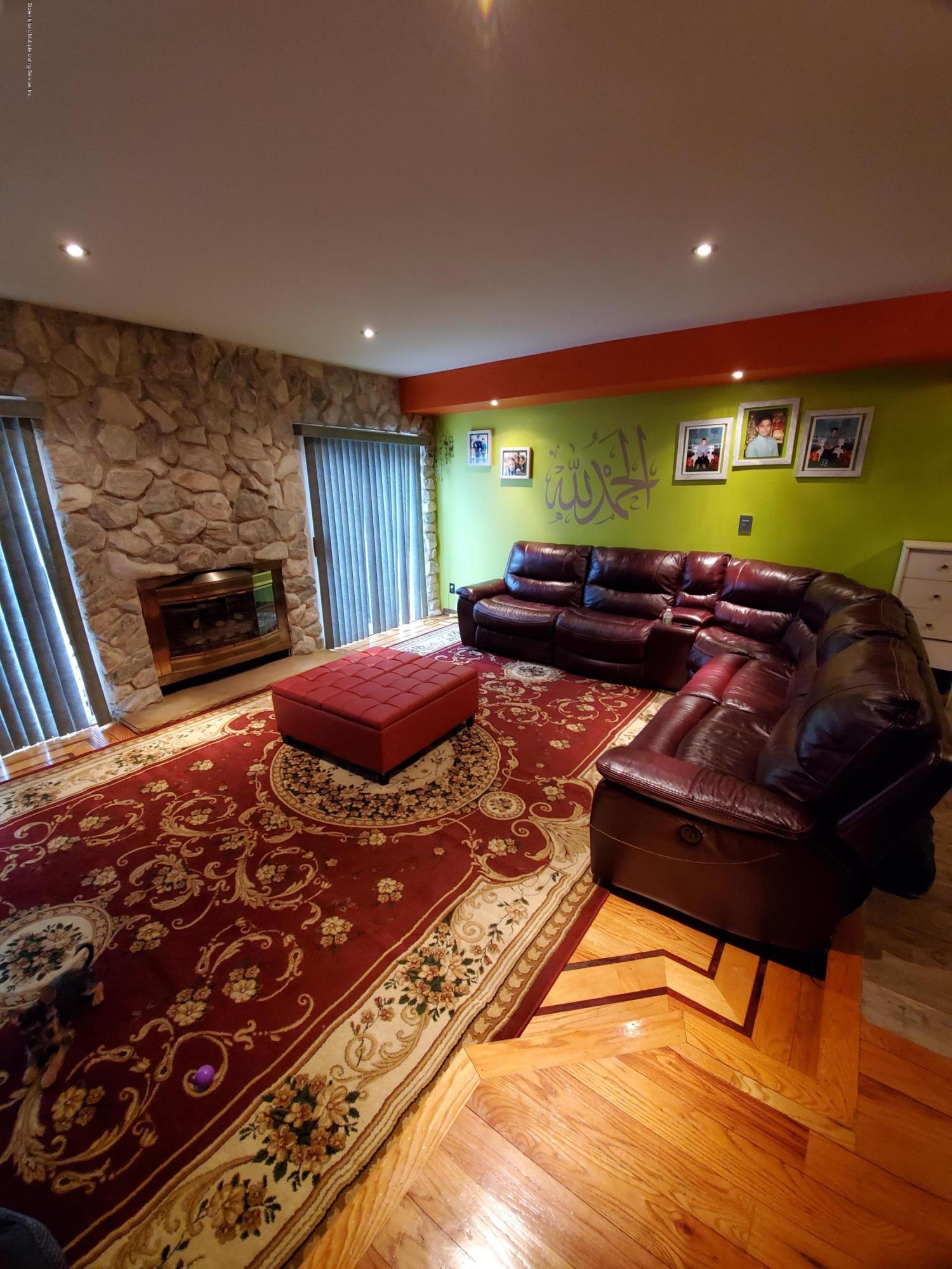 261 Signs Road, Unit H Staten Island, NY 10314 - Photo 5 of 25 20190329_155320 - Copy