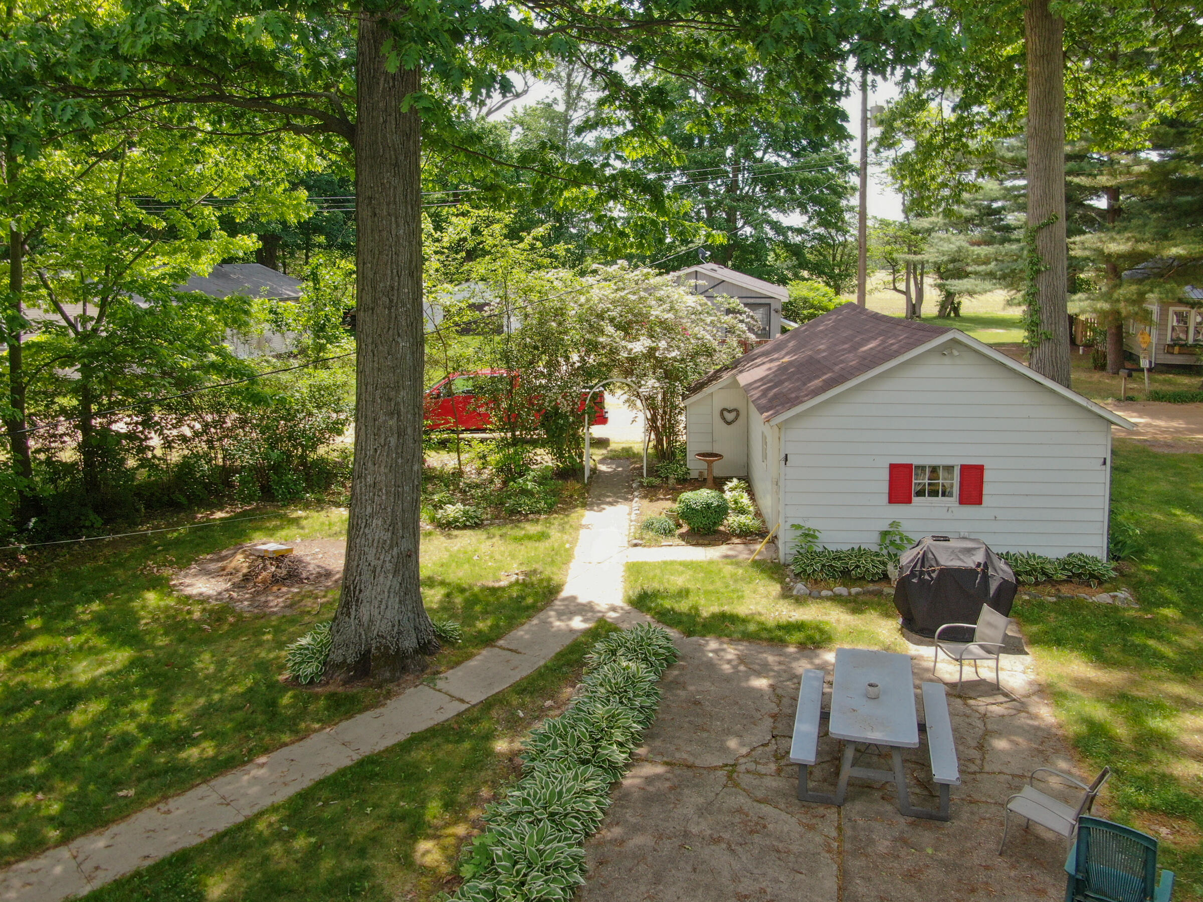 48318 Hill Drive Decatur, MI 49045 - Photo 13 of 46 48318 Hill Dr-513