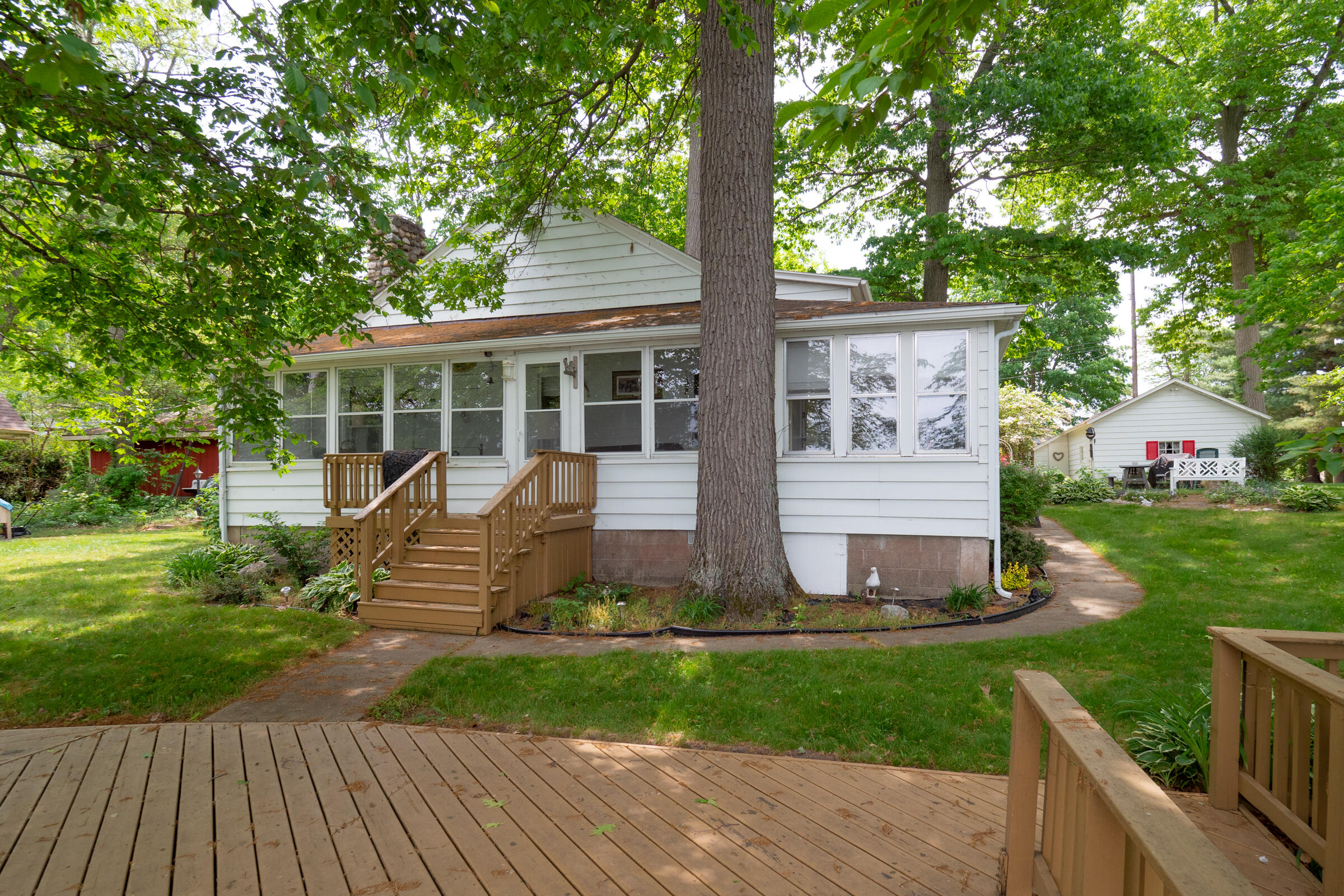 48318 Hill Drive Decatur, MI 49045 - Photo 3 of 46 48318 Hill Dr-101