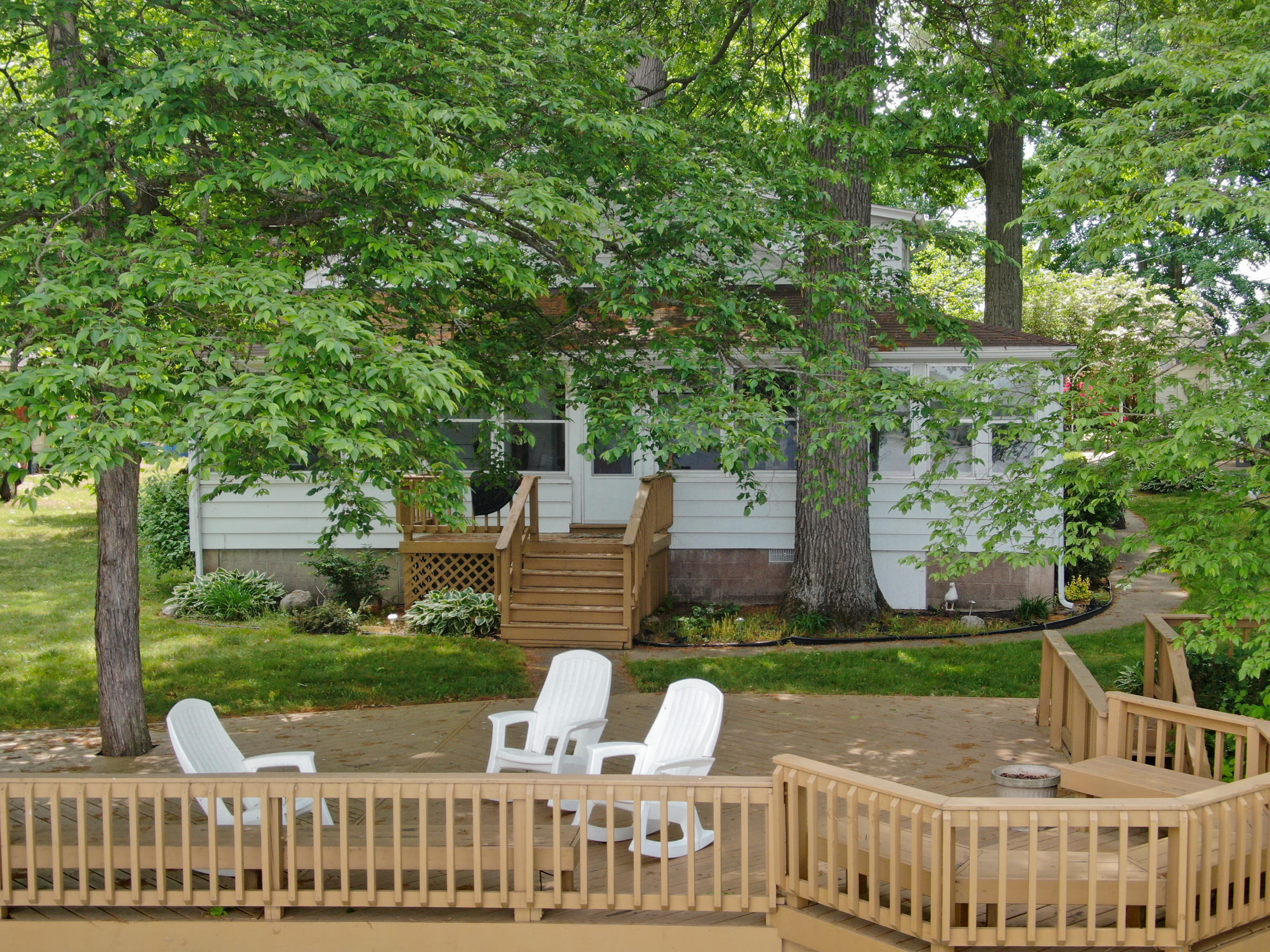 48318 Hill Drive Decatur, MI 49045 - Photo 4 of 46 48318 Hill Dr-504