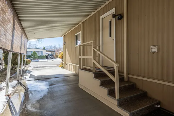 $189,000 | 2229 Fiora Avenue, Bishop, CA 93514