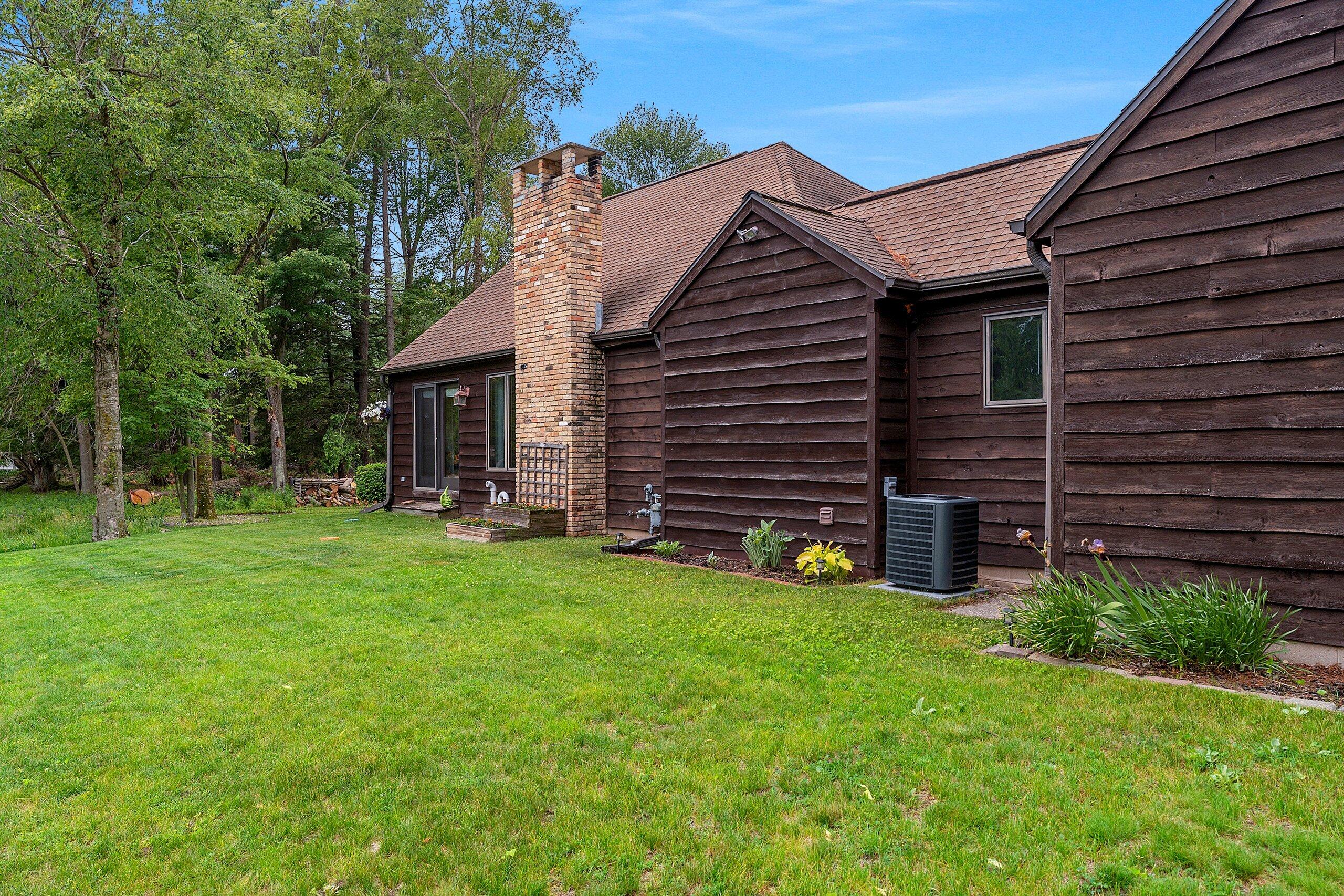 3204 Mishicot Road Two Rivers, WI 54241 - Photo 5 of 72 005-3204MishicotRoad-TwoRivers-WI-54241-