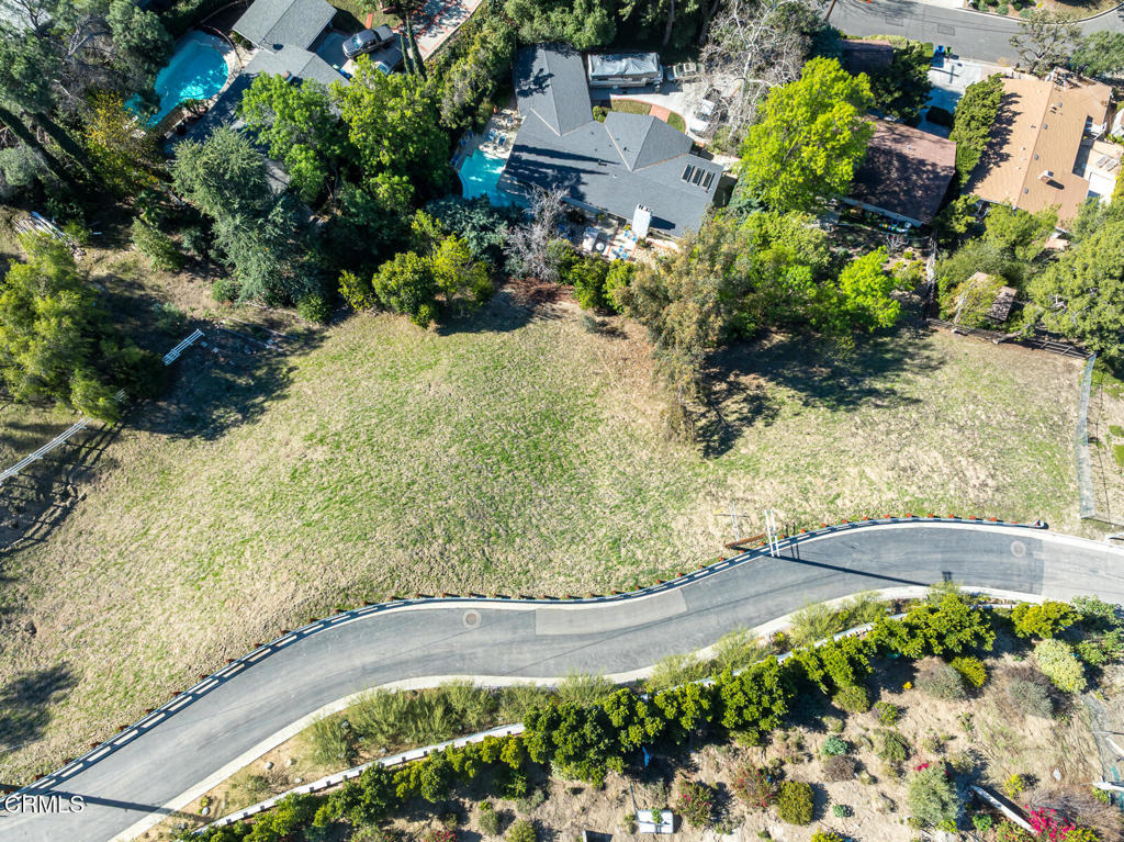 4845 Calderon Road Woodland Hills, CA 91364 - Photo 48 of 54 a view of a garden with an empty space