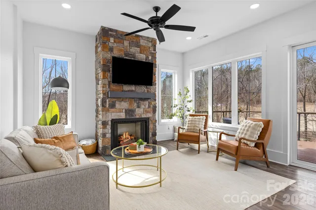 $950,000 | 1543 Withers Drive, Denver, NC 28037