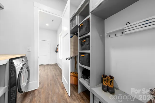 $950,000 | 1543 Withers Drive, Denver, NC 28037